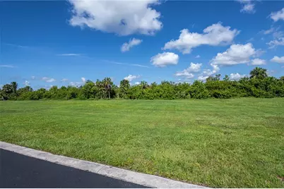 4041 Lea Marie Island Drive, Port Charlotte, FL 33952 - Photo 6