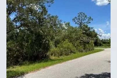 3266 Gabor Street, Port Charlotte, FL 33948 - Photo 4