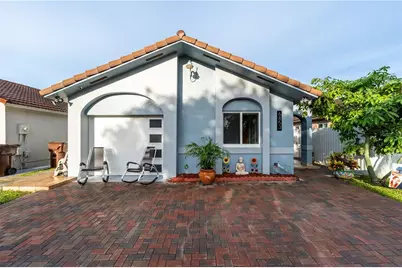 6853 W 25th Court, Hialeah, FL 33016 - Photo 1