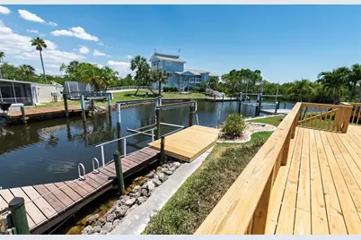 53 Rotterdam Drive, Punta Gorda, FL 33950 - Photo 4
