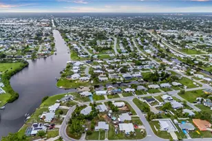 180 Palmetto Cir NE, Port Charlotte, FL 33952 - Photo 8