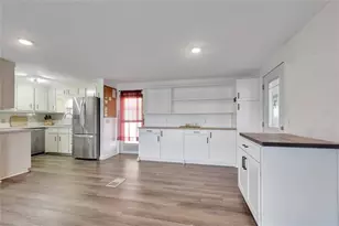 2100 Kings Hwy, Port Charlotte, FL 33980 - Photo 8