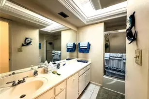 5585 Pendlewood Ln, Fort Myers, FL 33919 - Photo 22