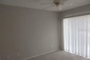 429 Cerromar Ln, Venice, FL 34293 - Photo 8