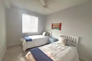 12140 Wellen Golf St, Venice, FL 34293 - Photo 14