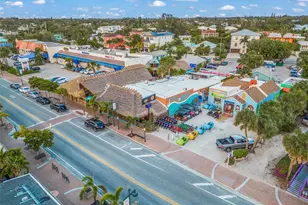 915 Beach Rd, Siesta Key, FL 34242 - Photo 68