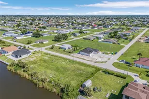 1216 NW 9th St, Cape Coral, FL 33993 - Photo 22