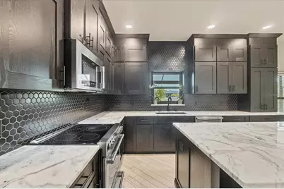 15530 Aqua Circle, Port Charlotte, FL 33981 - Photo 10