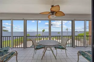 1601 Park Beach Cir, Punta Gorda, FL 33950 - Photo 2