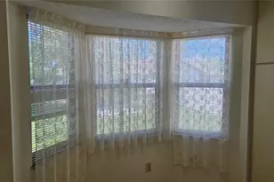 708 Azure Rd, Venice, FL 34293 - Photo 10