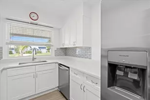 315 Durrance St, Punta Gorda, FL 33950 - Photo 14