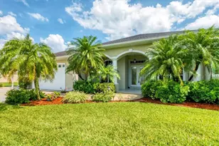 2511 Pebble Creek Pl, Port Charlotte, FL 33948 - Photo 4