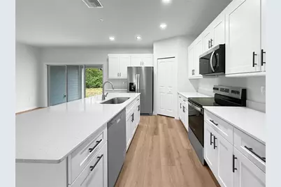 17228 Russell Avenue, Port Charlotte, FL 33954 - Photo 4