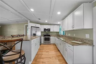 4220 Deltona Dr, Punta Gorda, FL 33950 - Photo 14