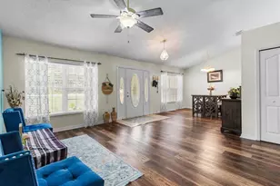 16038 Malden Rd, Weeki Wachee, FL 34614 - Photo 12