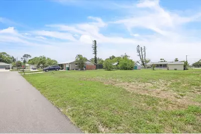 1274 Coral Lane, Englewood, FL 34224 - Photo 6