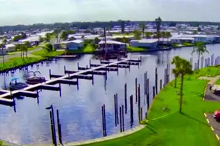 722 Riverview Cir, North Port, FL 34287 - Photo 22