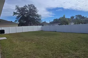 410 Danube Dr, Poinciana, FL 34759 - Photo 10