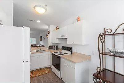 2081 Willow Hammock Circle #204, Punta Gorda, FL 33983 - Photo 8