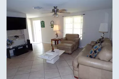 182 Chelsea Court NW, Port Charlotte, FL 33952 - Photo 4