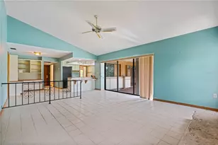 12313 SW Kingsway Cir, Lake Suzy, FL 34269 - Photo 36