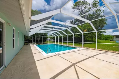 542 Lakehurst Avenue NW, Port Charlotte, FL 33952 - Photo 40