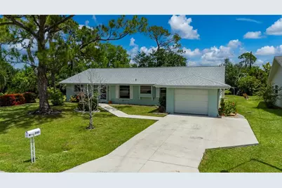 542 Lakehurst Avenue NW, Port Charlotte, FL 33952 - Photo 1