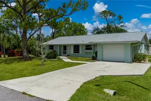 542 Lakehurst Ave NW, Port Charlotte, FL 33952 - Photo 52