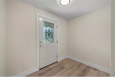 542 Lakehurst Avenue NW, Port Charlotte, FL 33952 - Photo 10