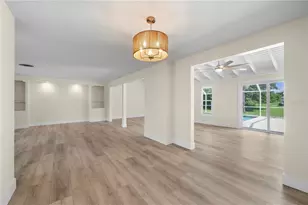 542 Lakehurst Ave NW, Port Charlotte, FL 33952 - Photo 16