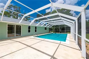 542 Lakehurst Ave NW, Port Charlotte, FL 33952 - Photo 2