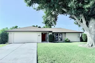 169 Chatham St NW, Port Charlotte, FL 33952 - Photo 6