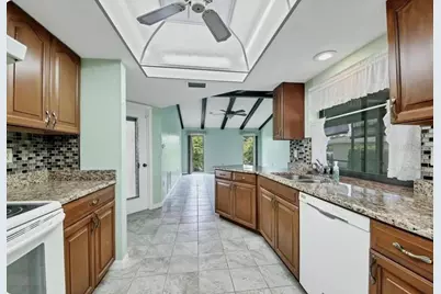 169 Chatham Street NW, Port Charlotte, FL 33952 - Photo 28