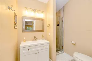 19977 Lake Vista Cir, Lehigh Acres, FL 33936 - Photo 22