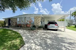 580 Fairmount Dr, North Port, FL 34287 - Photo 2