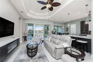 175 Shadroe Cove Cir, Cape Coral, FL 33991 - Photo 6