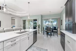 175 Shadroe Cove Cir, Cape Coral, FL 33991 - Photo 16