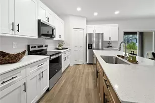 16419 Strauss Ave, Port Charlotte, FL 33954 - Photo 4