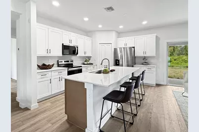 16419 Strauss Avenue, Port Charlotte, FL 33954 - Photo 8