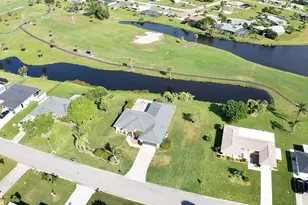 32 Oakland Hills Ct, Rotonda West, FL 33947 - Photo 44