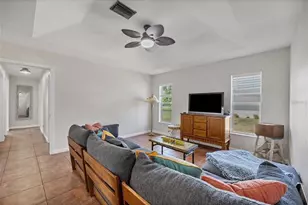 32 Oakland Hills Ct, Rotonda West, FL 33947 - Photo 16