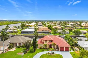 134 Seville Pl SW, Port Charlotte, FL 33952 - Photo 2