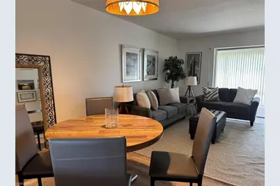 1900 Alamanda Drive #303, Naples, FL 34102 - Photo 2