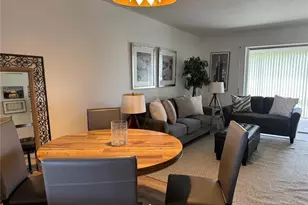 1900 Alamanda Dr, Naples, FL 34102 - Photo 2