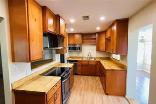 119 Palmetto Circle, Port Charlotte, FL 33952 - Photo 4