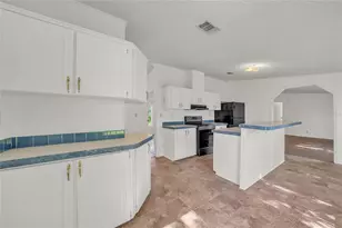 2451 SW Brandy Dr, Arcadia, FL 34266 - Photo 8