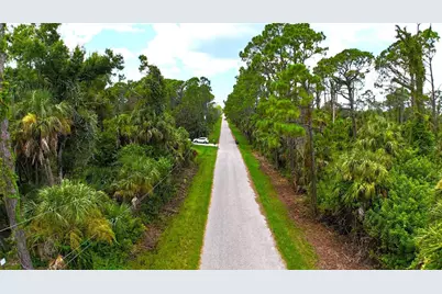 Bartigon Avenue, North Port, FL 34286 - Photo 4