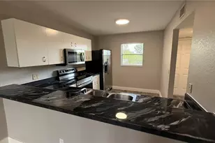 175 Kings Hwy, Punta Gorda, FL 33983 - Photo 4