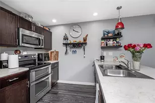 1203 Desmond St, Port Charlotte, FL 33952 - Photo 10