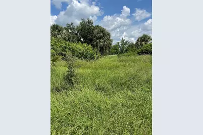 18286 Van Nuys Circle, Port Charlotte, FL 33948 - Photo 2